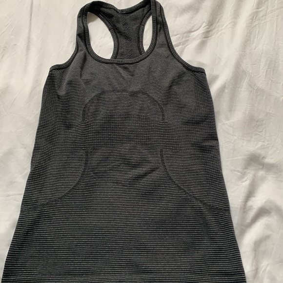 Grey Black swiftly tech lululemon - Picture 2 of 3